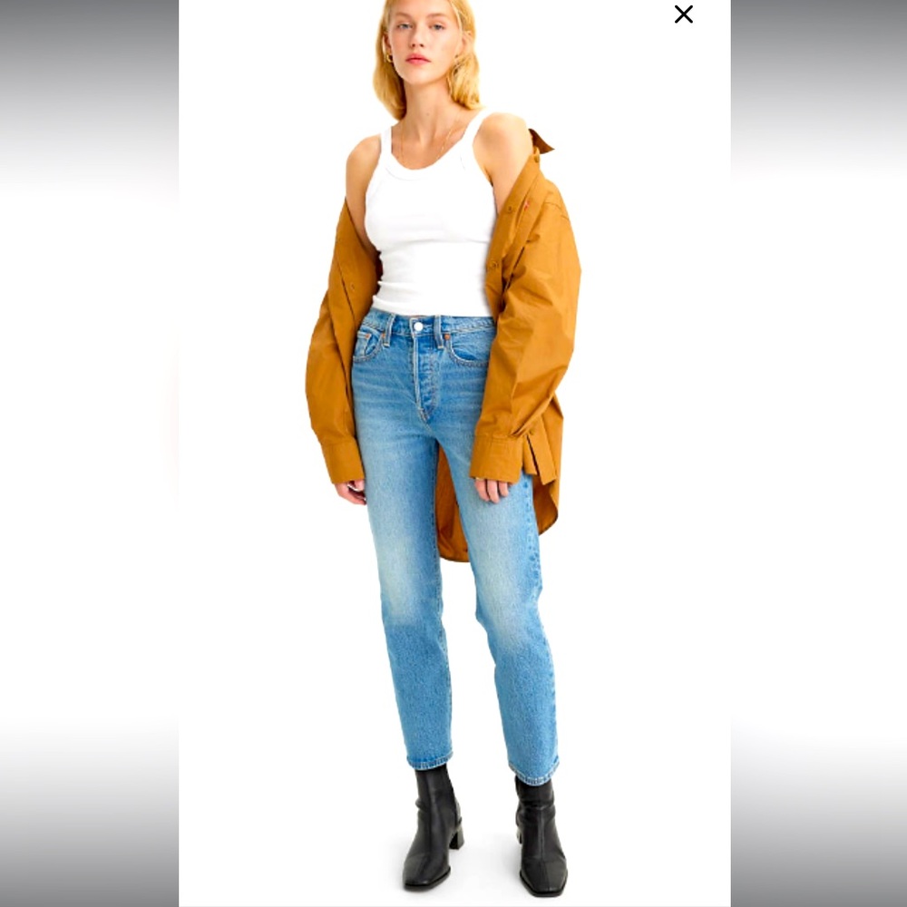 WEDGIE STRAIGHT JEANS